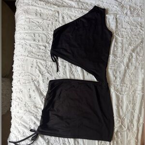 2 Piece Outfit One Shoulder Asymmetrical Hem Crop Top and Mini Skirt Set